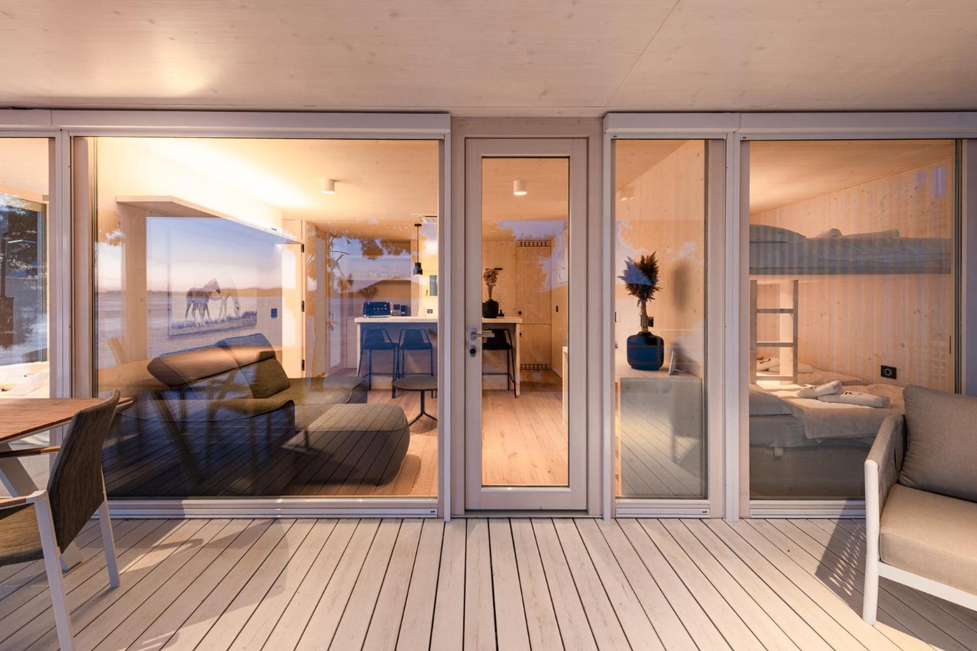 Buqez&Vita OI Concept Village Drage Exterior foto